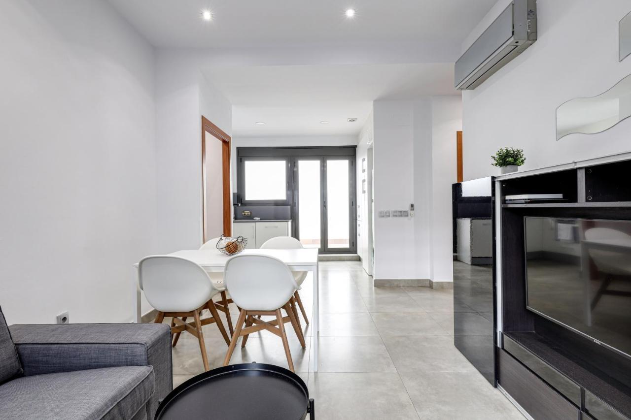 Urban Flats Vallirana Barcelona Luaran gambar