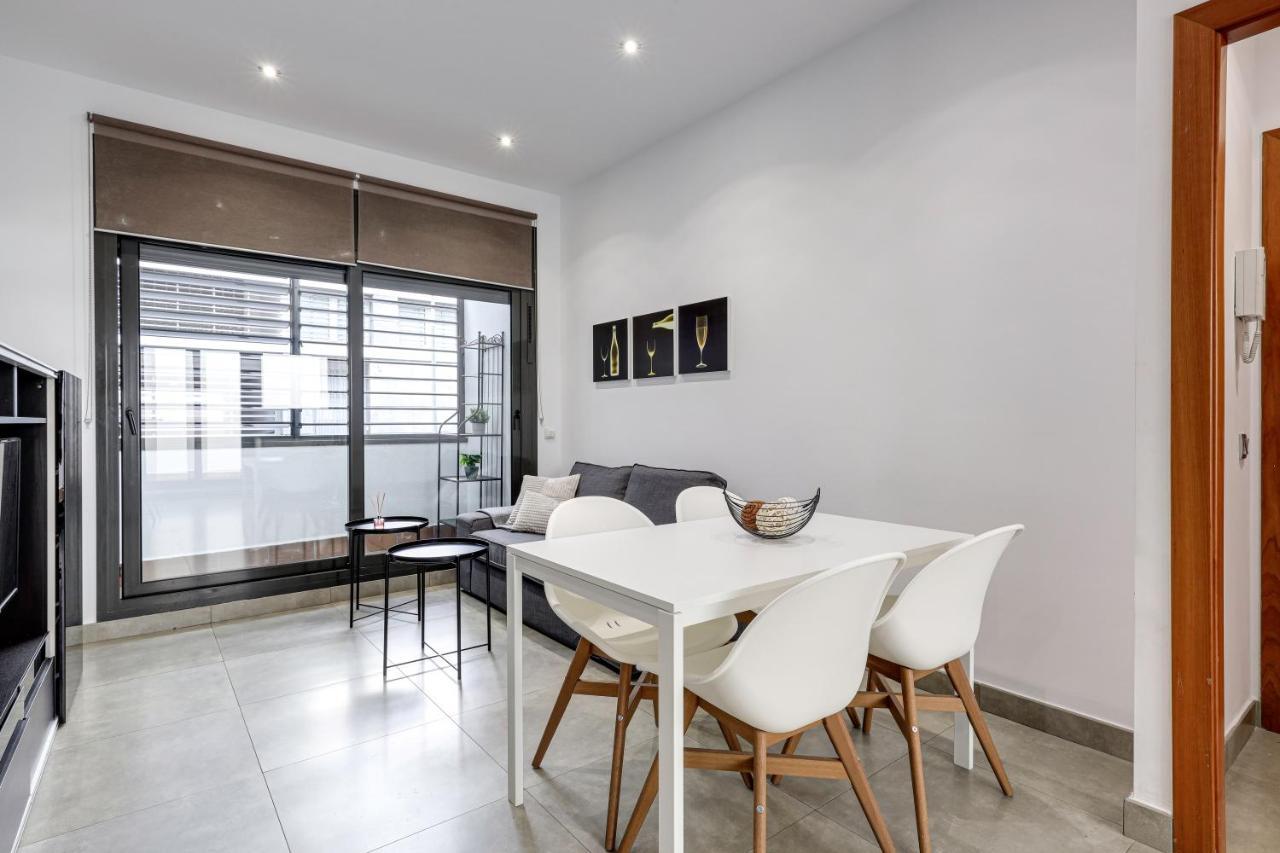 Urban Flats Vallirana Barcelona Luaran gambar
