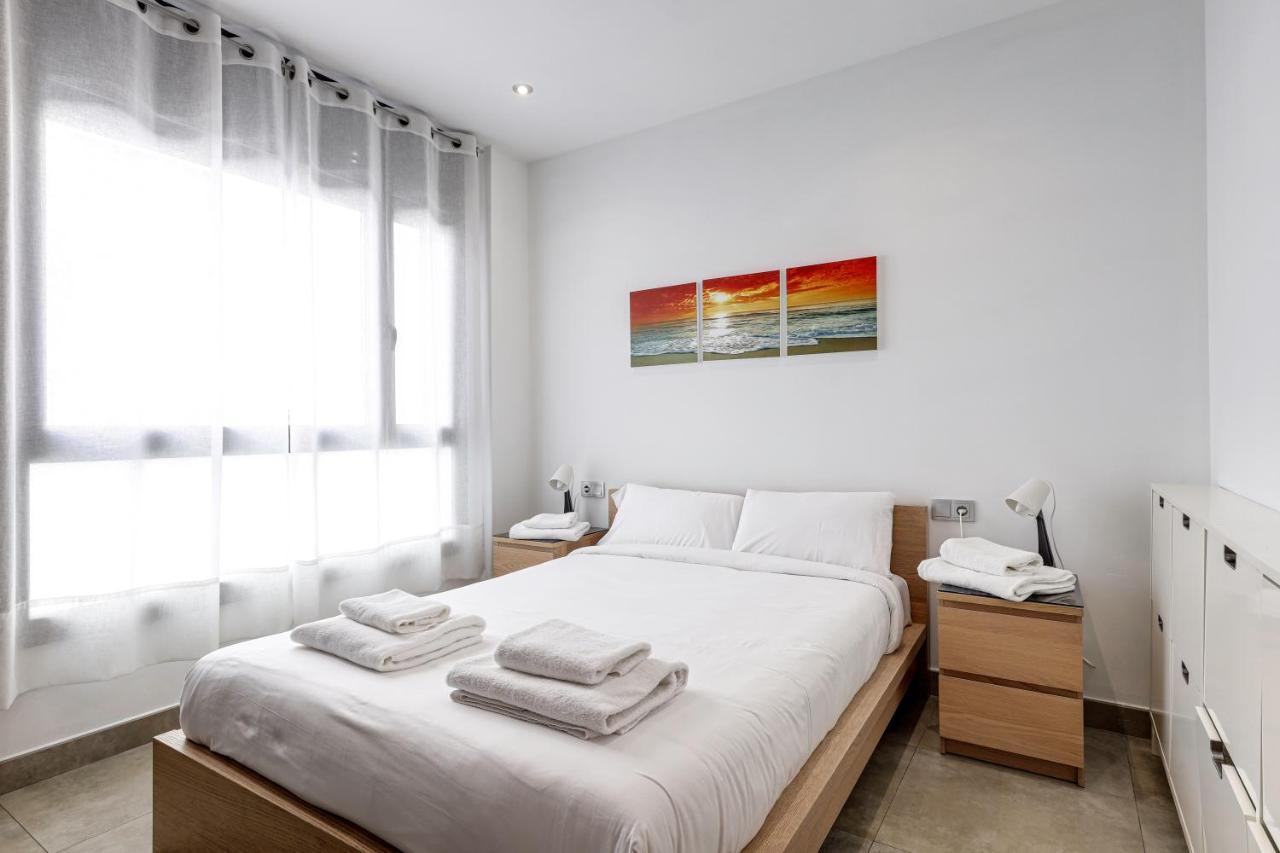 Urban Flats Vallirana Barcelona Luaran gambar
