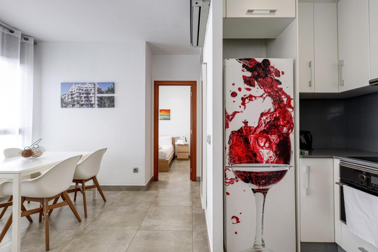 Urban Flats Vallirana Barcelona Luaran gambar