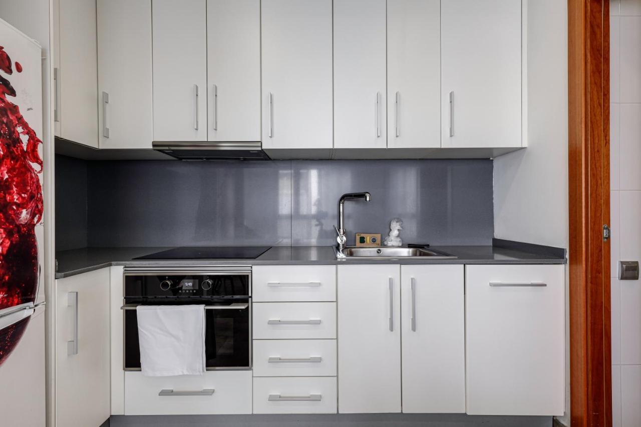 Urban Flats Vallirana Barcelona Luaran gambar