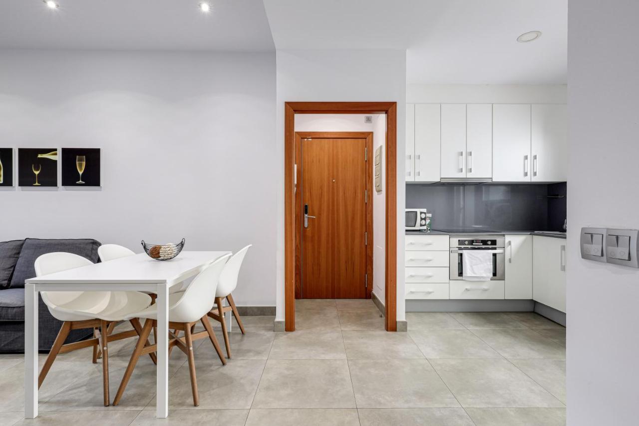 Urban Flats Vallirana Barcelona Luaran gambar