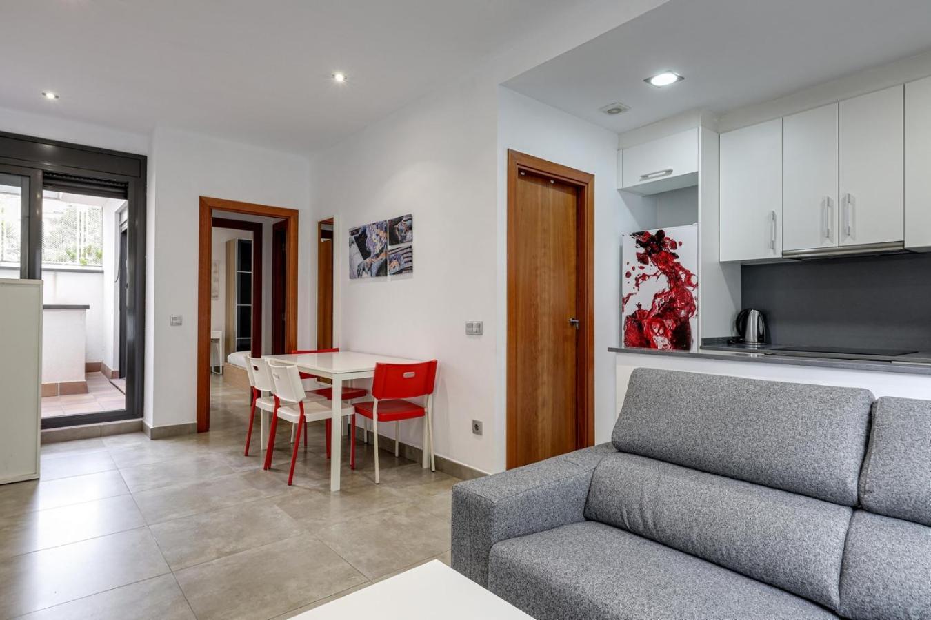 Urban Flats Vallirana Barcelona Luaran gambar