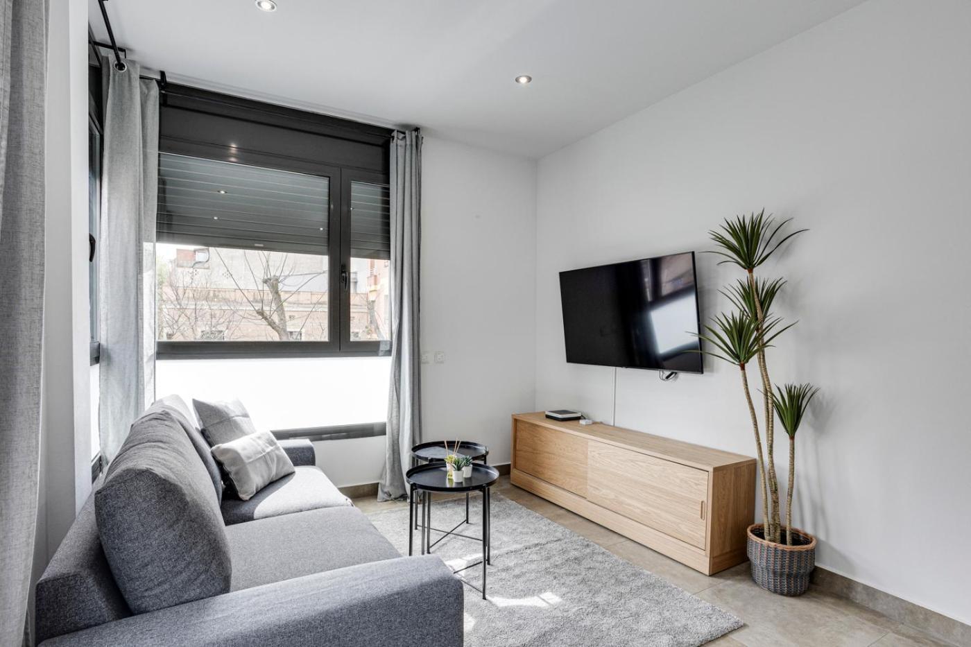 Urban Flats Vallirana Barcelona Luaran gambar