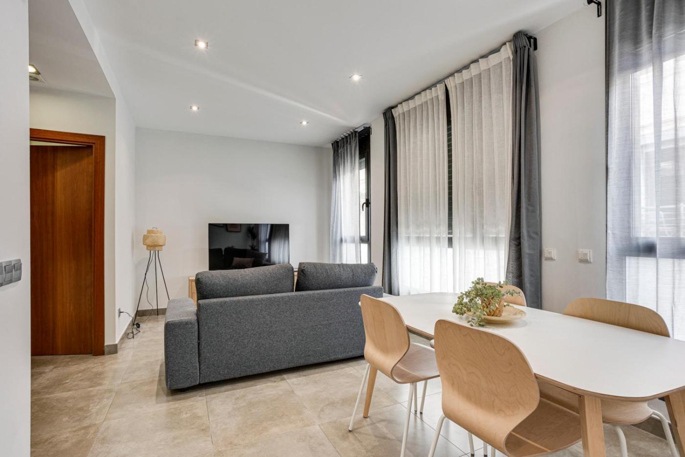 Urban Flats Vallirana Barcelona Luaran gambar