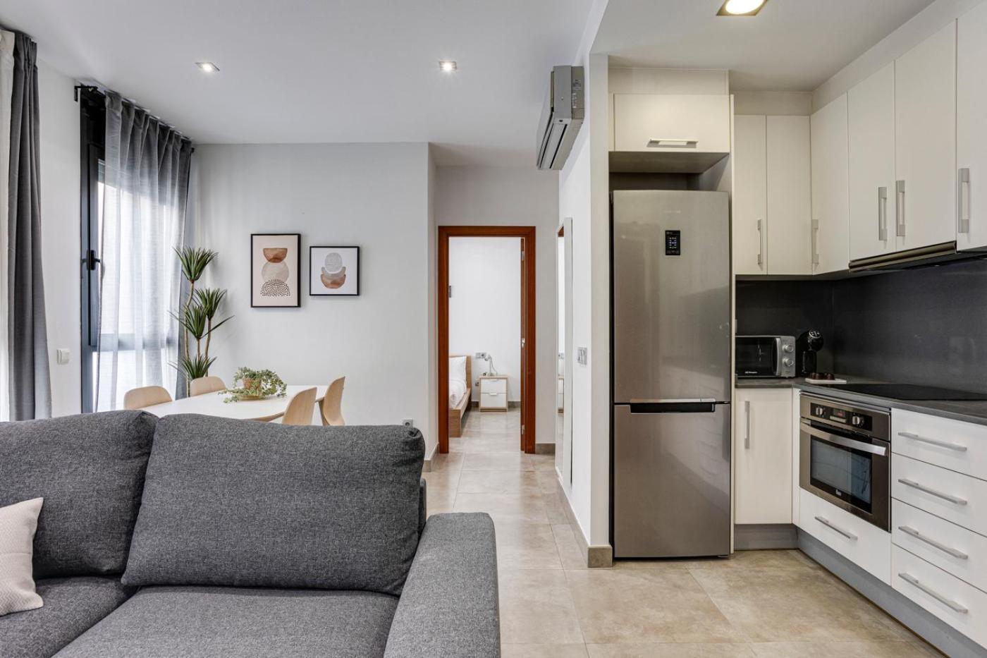 Urban Flats Vallirana Barcelona Luaran gambar