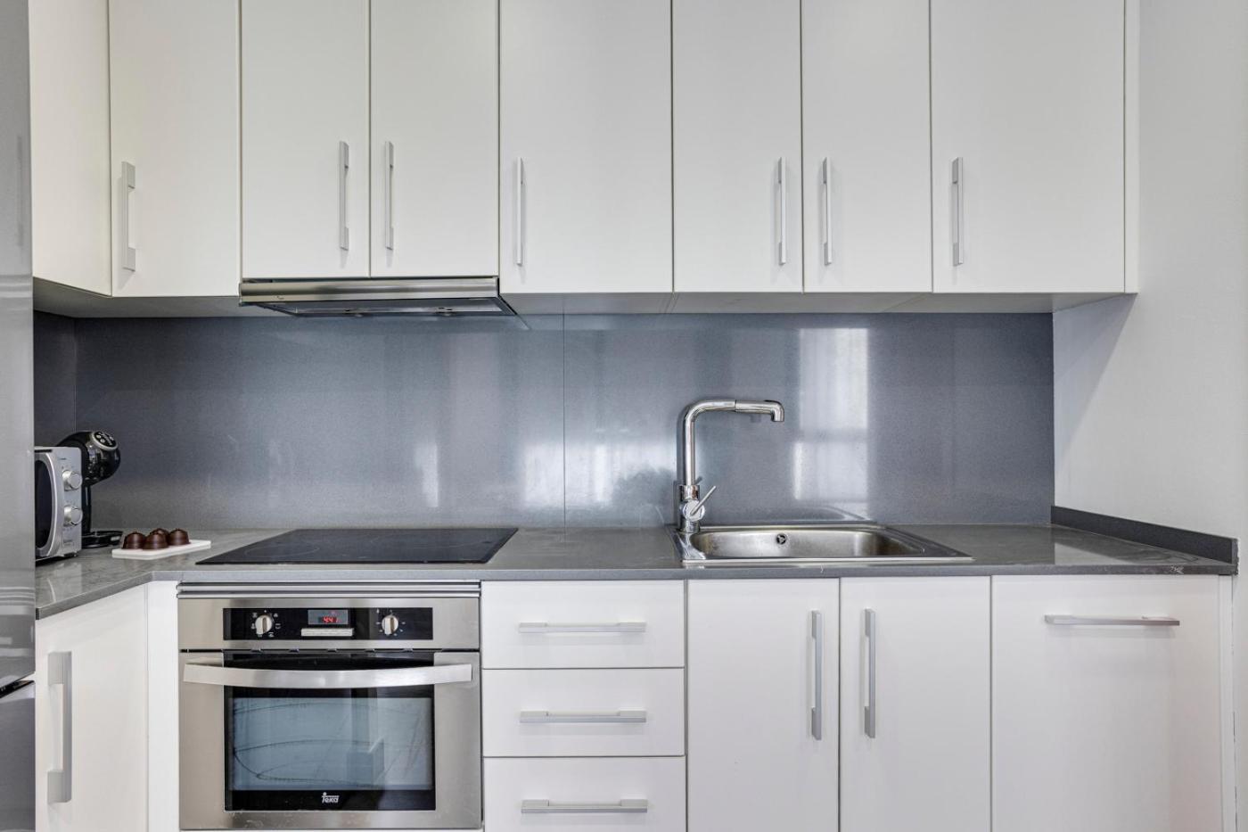Urban Flats Vallirana Barcelona Luaran gambar